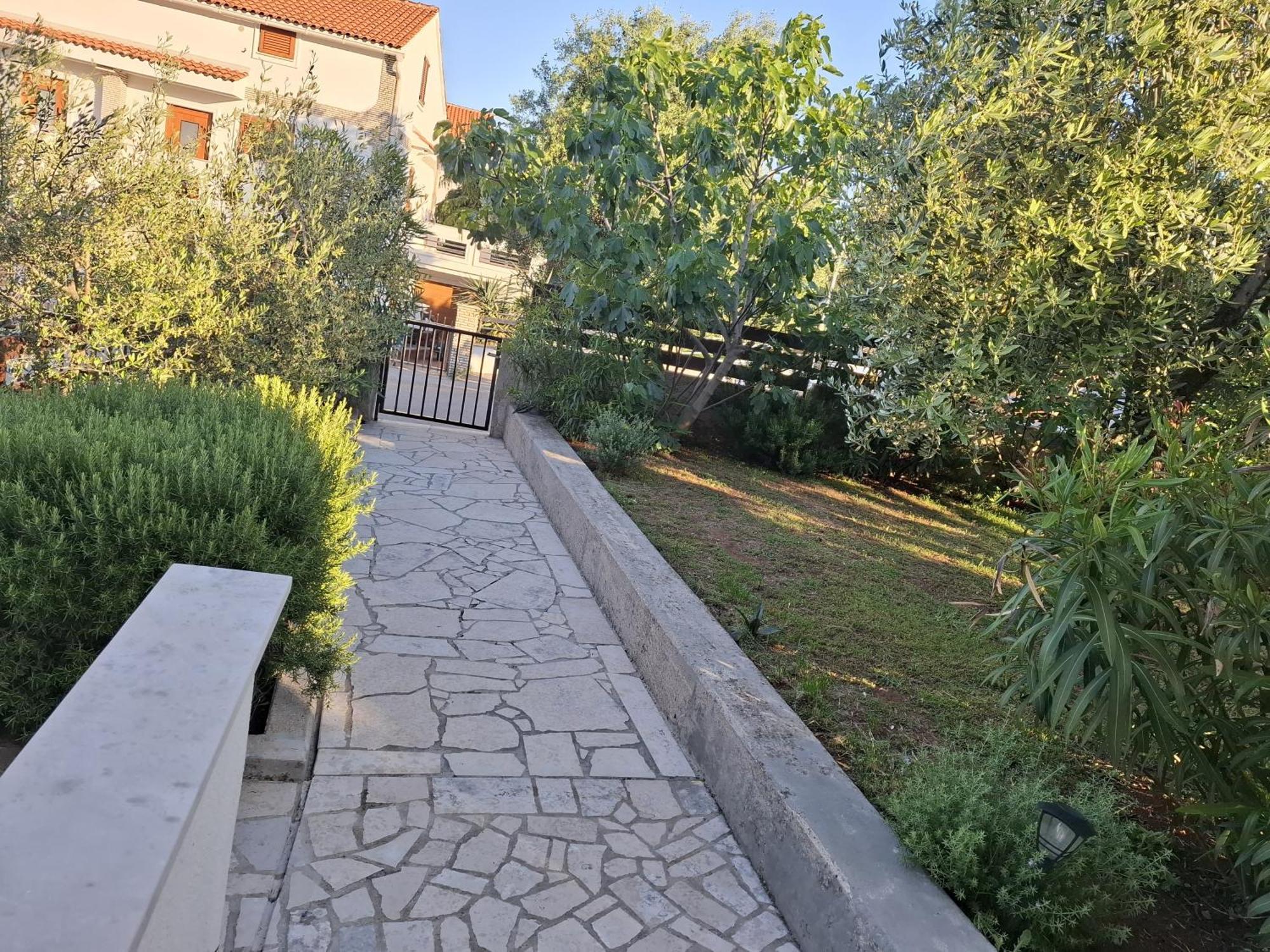 Apartman Luma Krk Town Exterior foto
